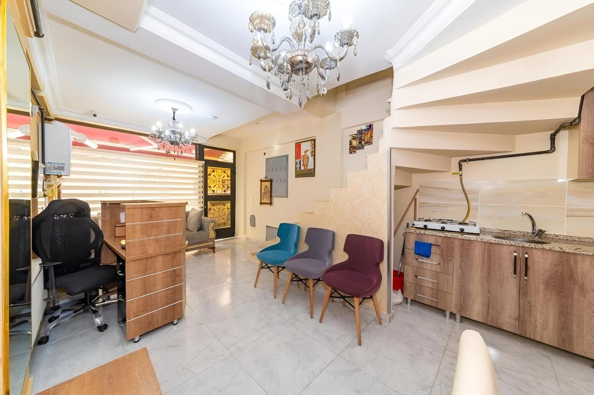 Grand Romanos * Provincia di Istanbul